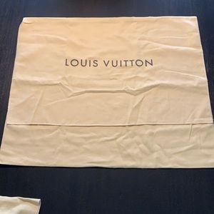 Louis Vuitton Duster bag space space fold over 24 x 21 nwot